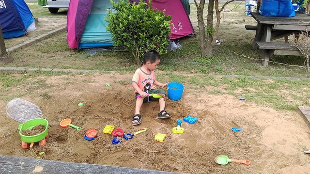 27616337025_1efbb0e7b5_z